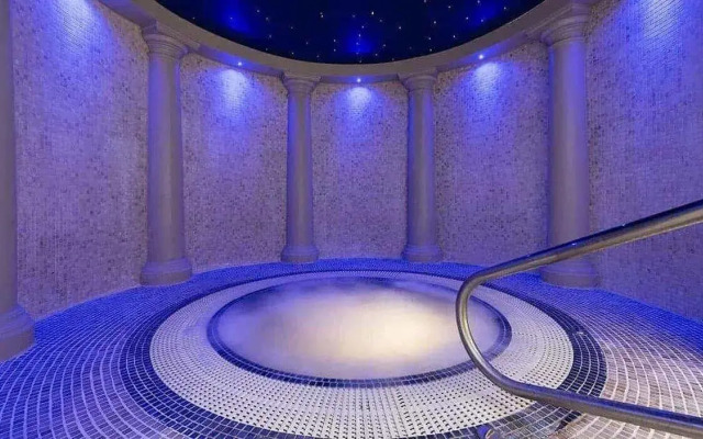 Brandshatch Place Hotel & Spa