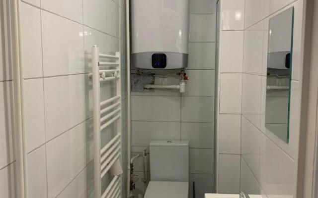 Petit Studio équipé à Lambézellec [Lambihan4]