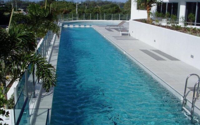 Silver Sea On Sixth Resort
