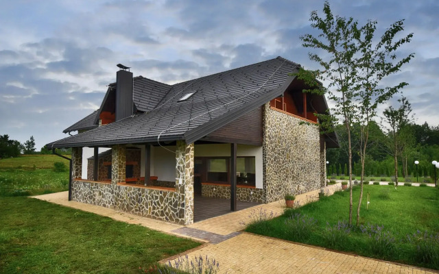 Villa Stone