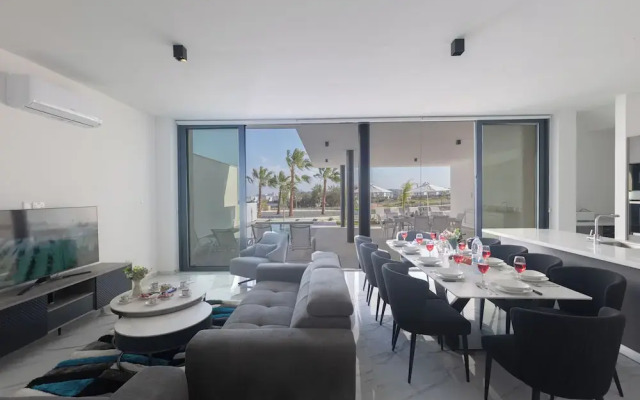 Protaras Aqua Pearl Villa Aq10 With Pool Heating