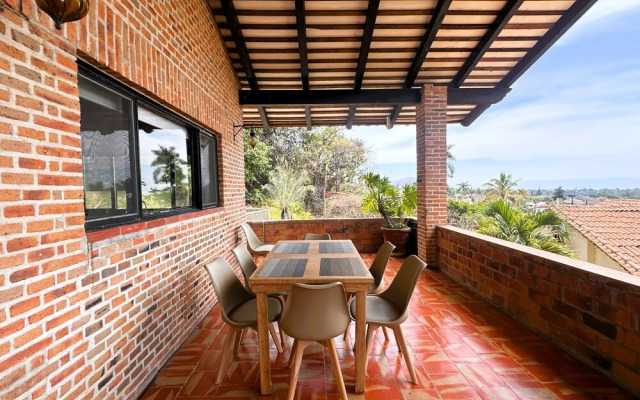 ANANA Rancho San Rafael 3 Bedrooms Hill