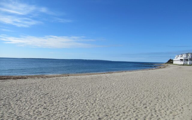 Falmouth Heights Motor Lodge