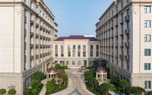 INZONE GARLAND SELECTION Hotel (Linyi Yishuitaishan Road Branch) – Exterior – Linyi