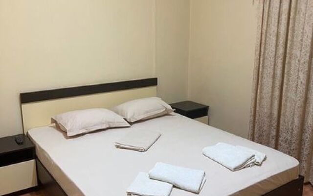 Guest House Nadezhda 2