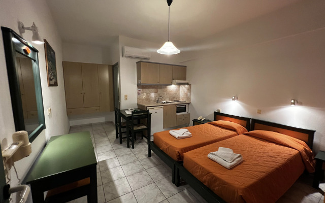 Nikolas Villas Apartments