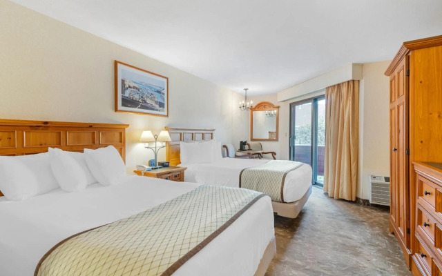 Meadowmere Resort