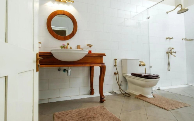 Castle Hill Bungalow