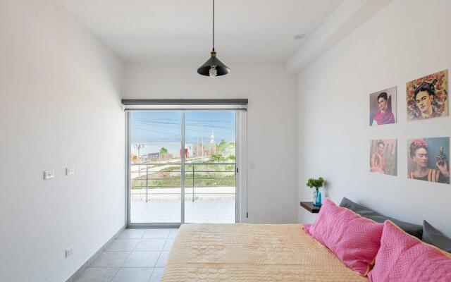 Primer Piso condo , 3 Recamaras+2.5 baños +alberca