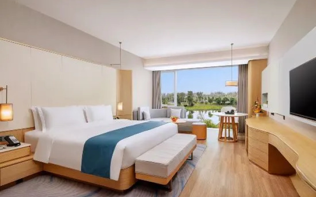 Southeast Bay Boutique Hotel (Huidong Overseas Chinese Town)