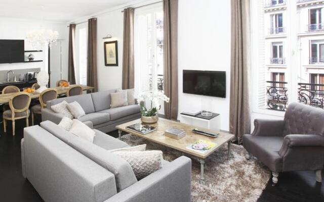 The Residence - Luxury 3 Bedrooms flat Le Louvre