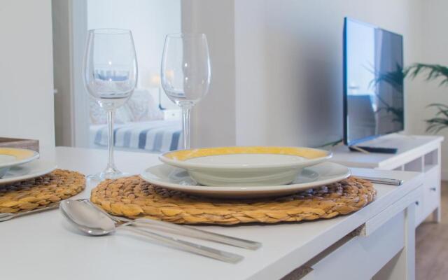 Flower Beach Suite 26