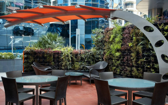 Отель Crowne Plaza Doha - The Business Park by IHG