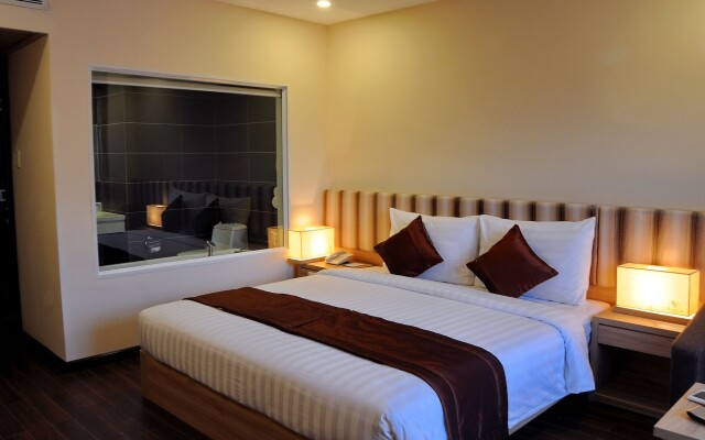 Begonia Nha Trang Hotel