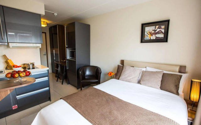 SuperStay Hotel