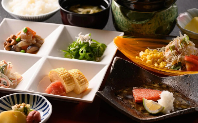 Yufuin Onsen Ryokan Mebaeso