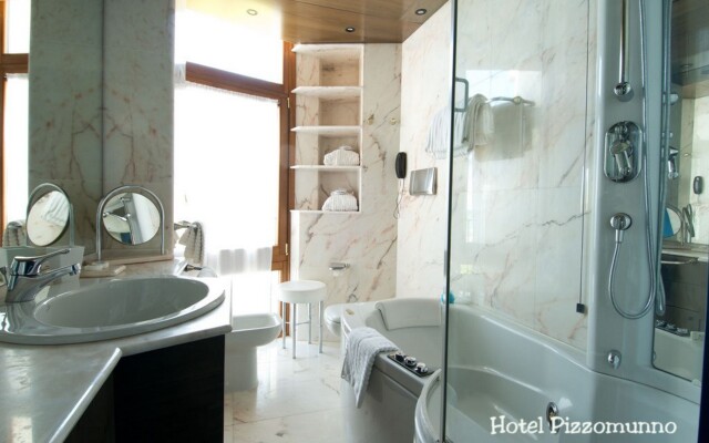 Pizzomunno Vieste Palace Hotel