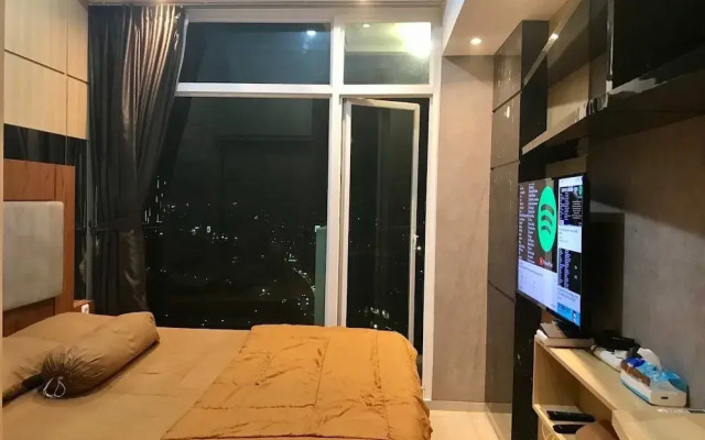 Treepark City Apartement by Echa