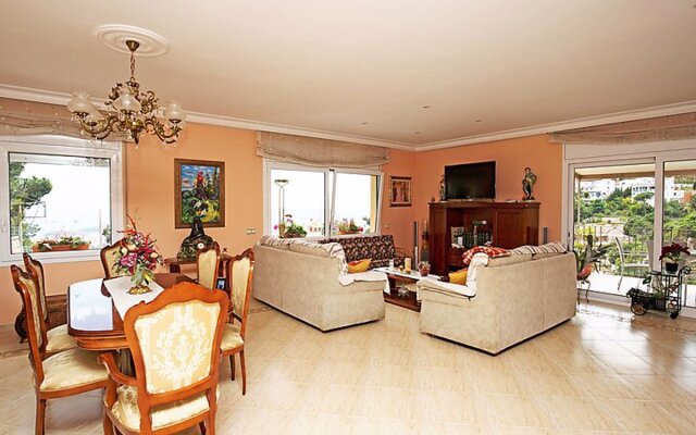 Villa Adelaida
