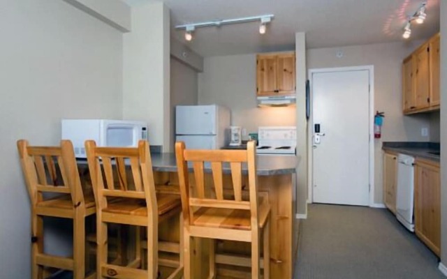 Vance Creek Hotel & Conference Centre