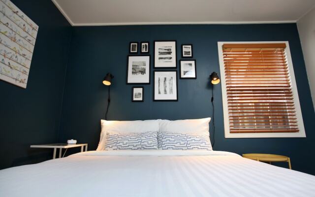 Paradise Suites & Vacation Rentals