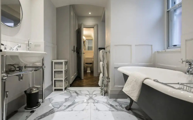 The Marlborough Suite