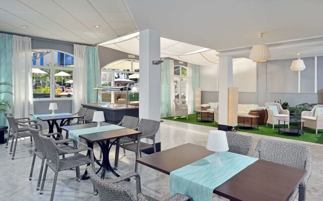 Sol Lunamar Palmanova Apartamentos – Adults Only