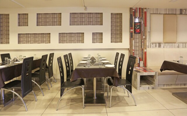 OYO 4772 Park Grand Hotel & Resort