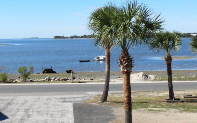 Beach Front Motel