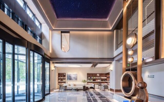 Shenyang Shenbei University Town Qixing Street Atour Hotel