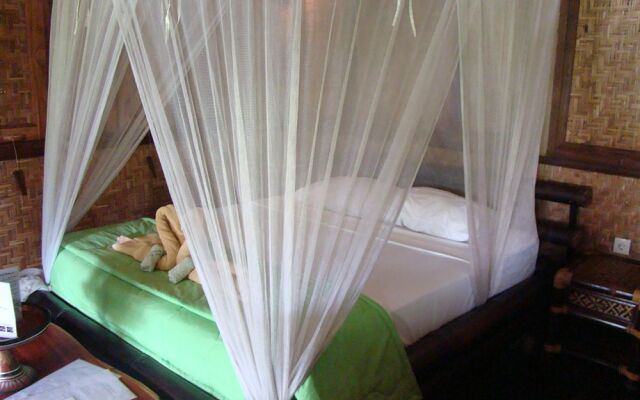 Flower Bud Bungalows