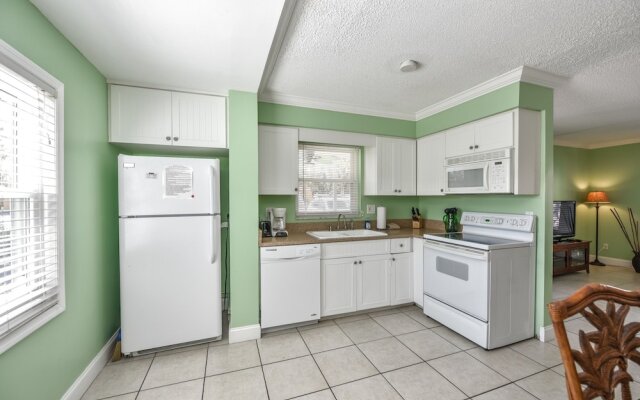 Hummingbird Siesta Key by Beachside Management