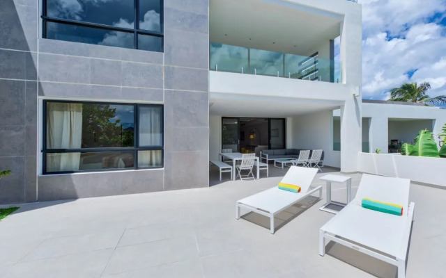 Dream Villa Simpson Bay 548