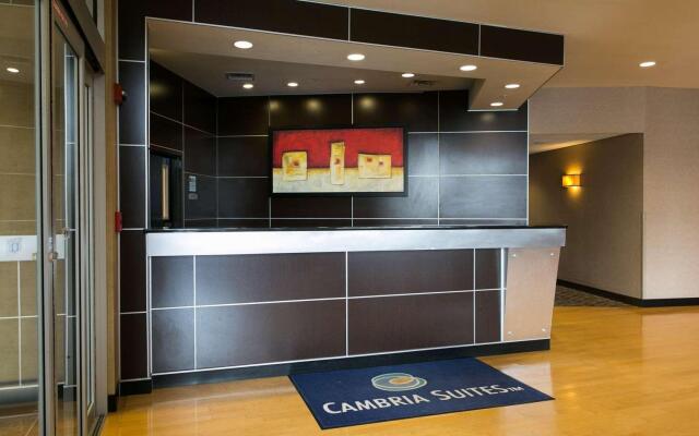 Cambria hotel & suites Indianapolis Airport