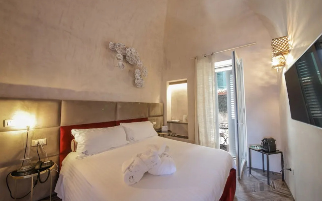 Al Console Luxury Suite
