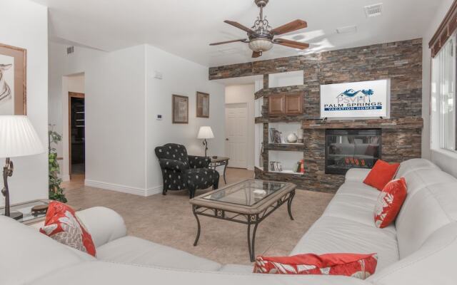 Aquarius of the Desert Six Bedroom House