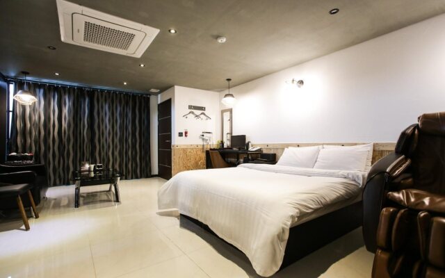 Yongin Yangji Banner Hotel