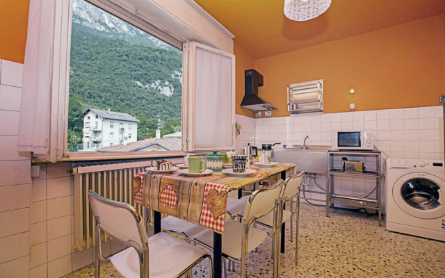 Breath of Lake Garda Apartment