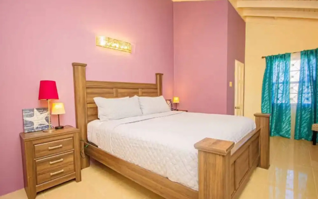 3BR Villa in Drax Hall Country Club