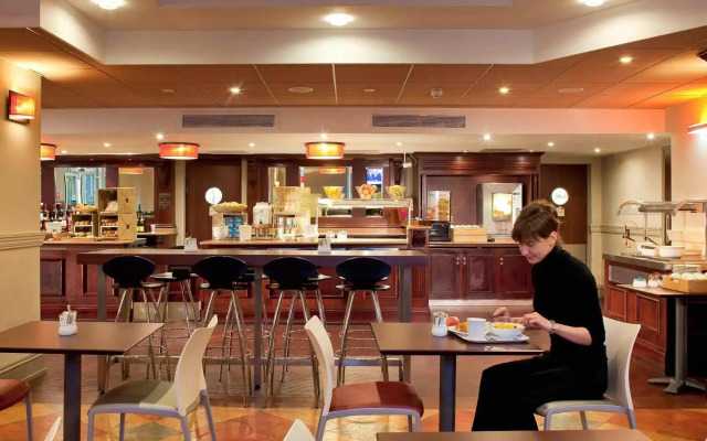 Ibis Leeds Centre Marlborough Street