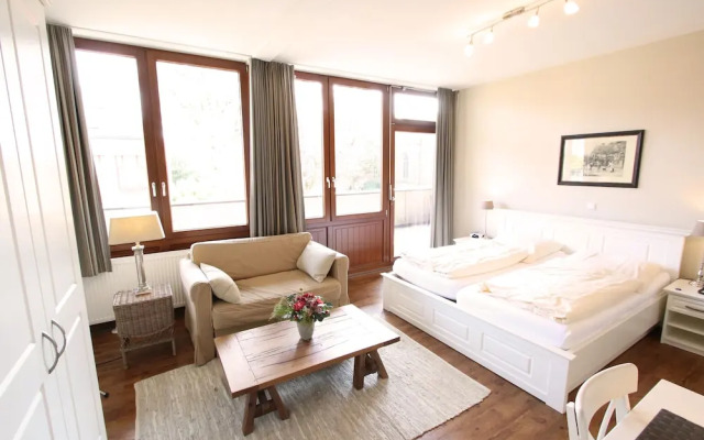 Hotel Am Kaponier GmbH