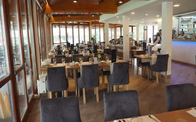 Hotel Horal