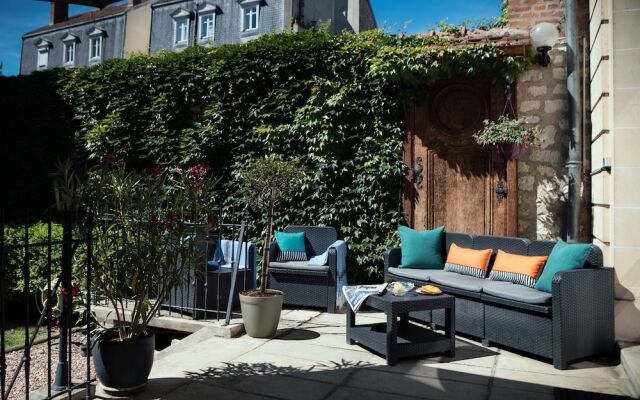 La Demeure des Sacres