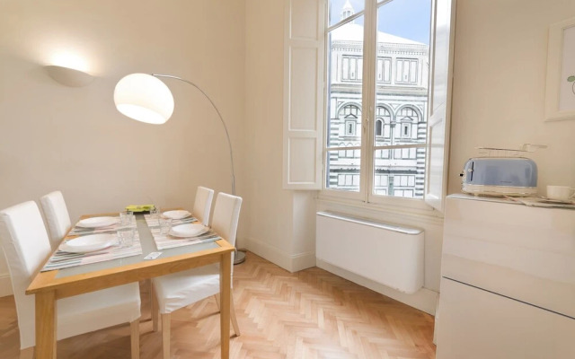 Duomo Apartment Amazing View - Hosted by Sweetstay