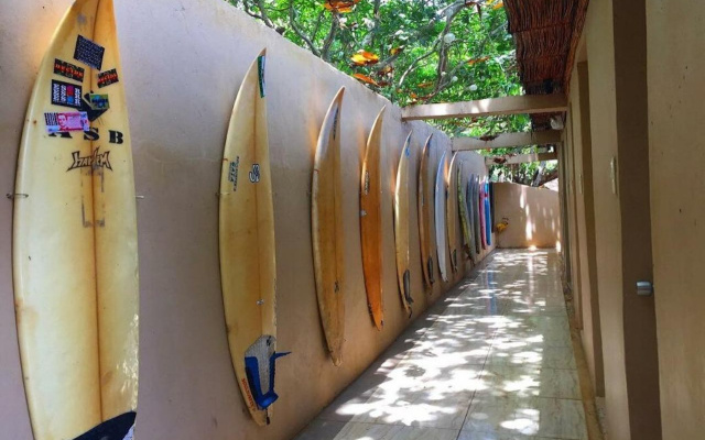 Playa La Caleta Bataan