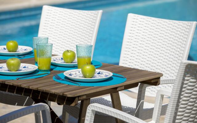 Mazeri in Protaras With 5 Bedrooms and 4 Bathrooms