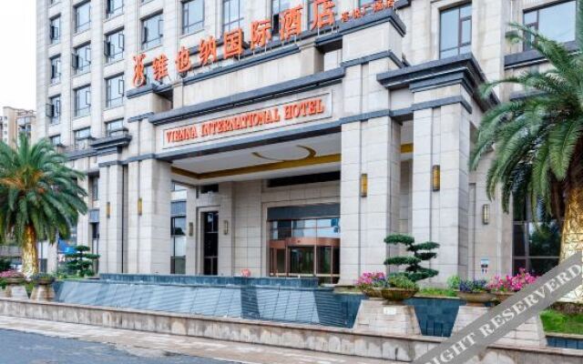 Vienna International Hotel