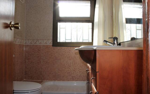 Apartamento Bellamar con terraza y piscina