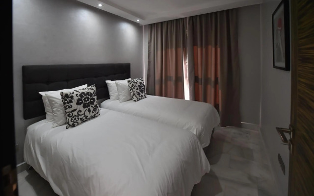 Suites Hotel Le Yacht