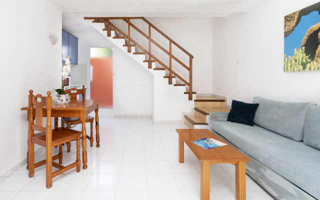 Apartamentos Globales Costa Tropical